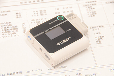 ホルター記録器